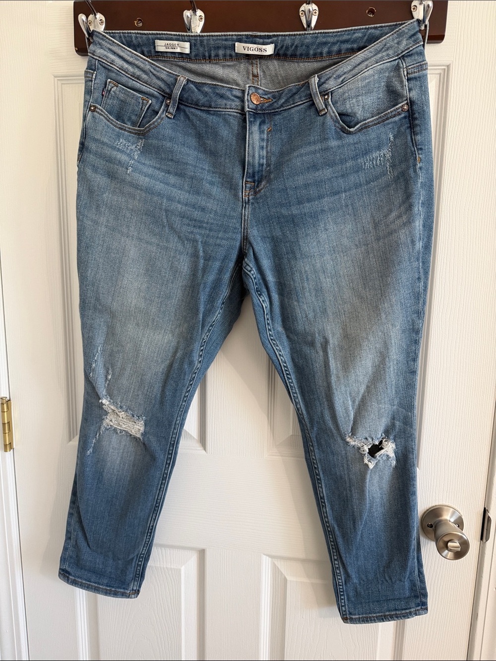 Vigoss Women's Light Blue Distressed Boyfriend Jeans